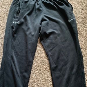 Nike Men’s Sweatpants XL